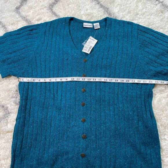 Fashion bug button up - Picture 5 of 5